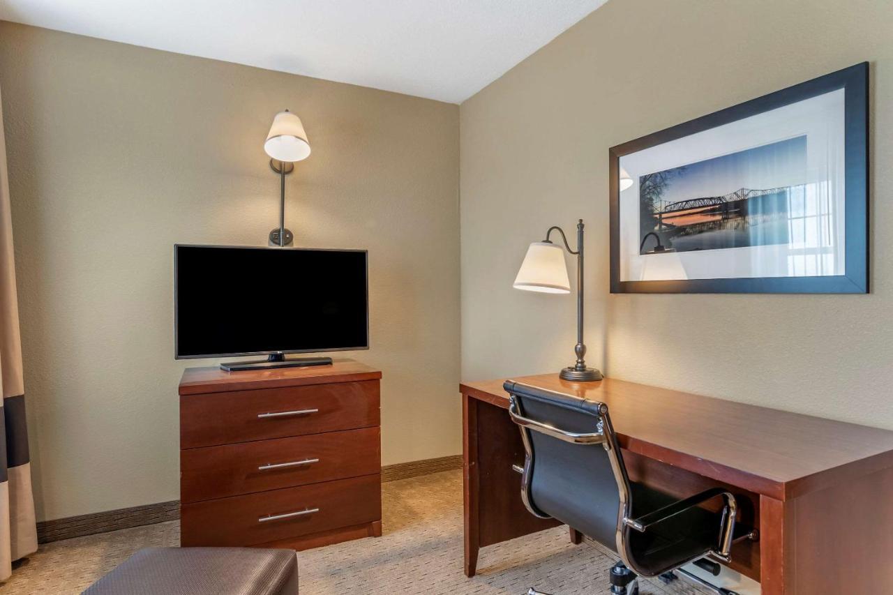 Comfort Inn Warrensburg Station Экстерьер фото